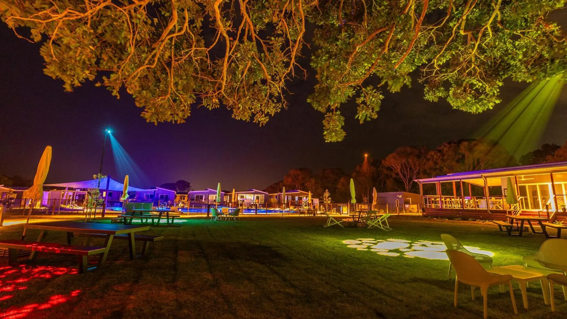 Lodge Turtle Sands Bargara