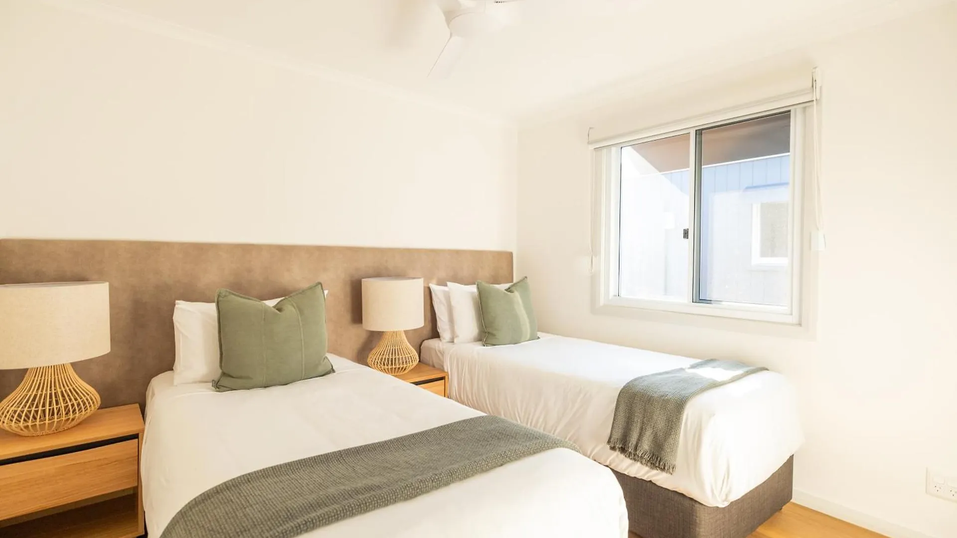 Lodge Turtle Sands Bargara