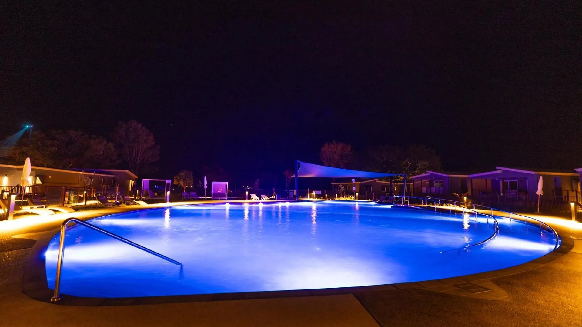 Lodge Turtle Sands Bargara Australia